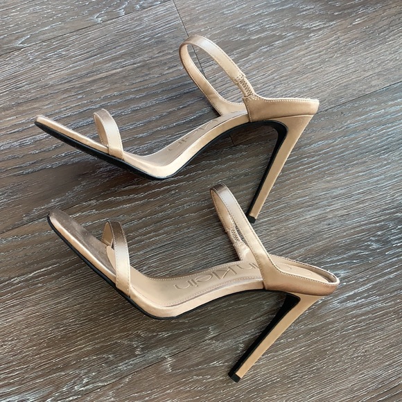 NEW Calvin Klein Dala heels - Picture 2 of 4